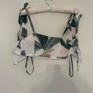 NWT Topshop tie sleeve crop top